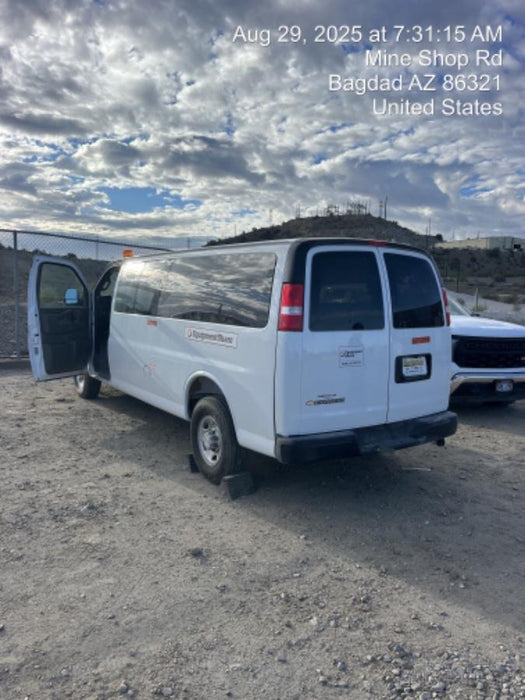 2025 CHEVROLET Express Van - Rental