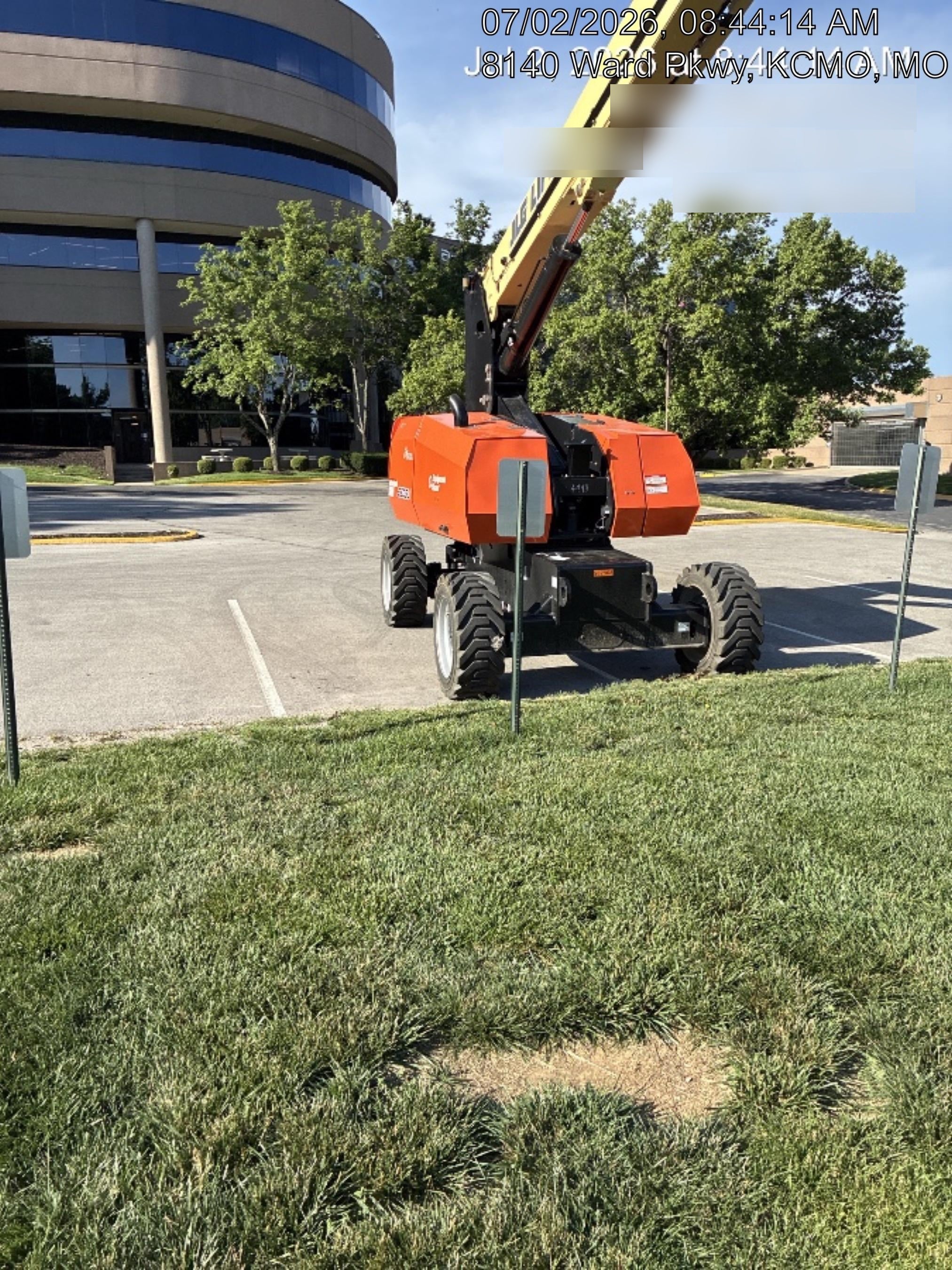 2025 JLG 860SJ