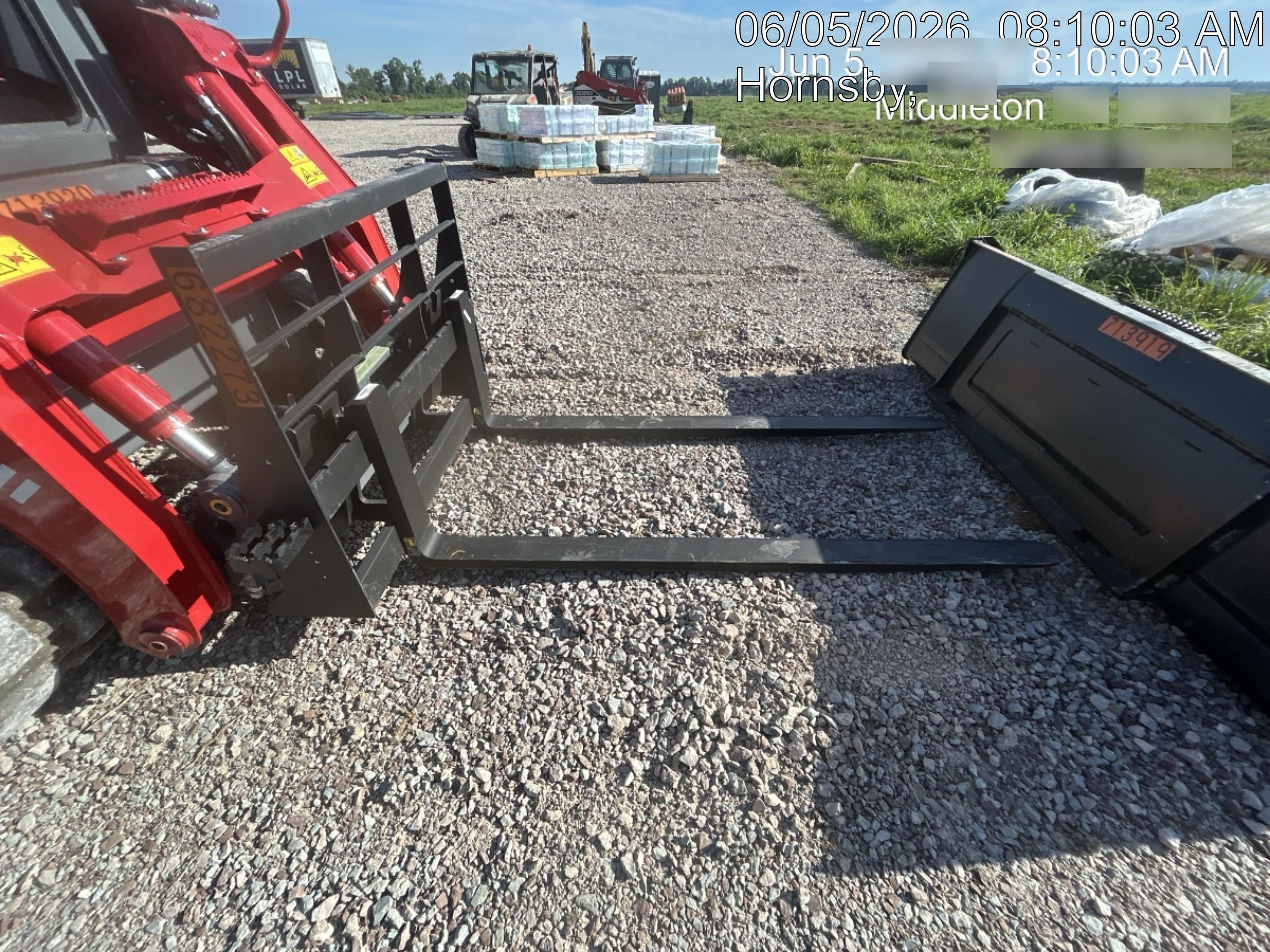 2026 ARROW MATERIAL HANDLING 72" Pallet Forks - Arrow