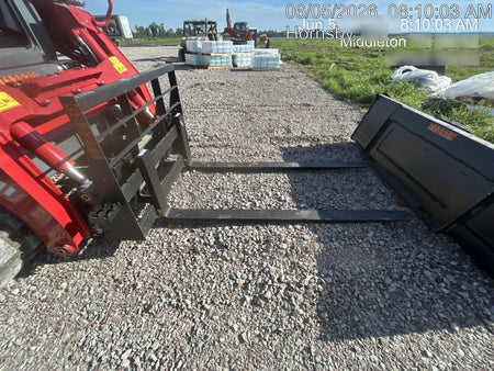2026 ARROW MATERIAL HANDLING 72" Pallet Forks - Arrow