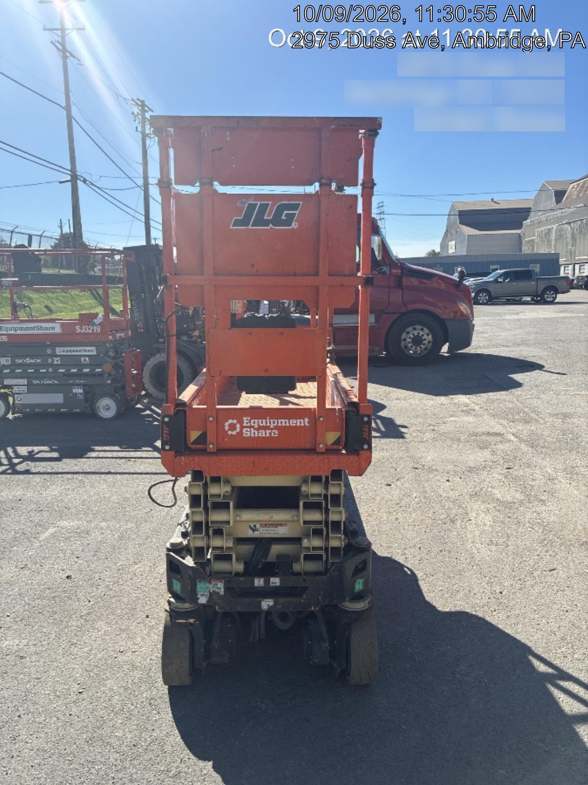 2022 JLG ES1932