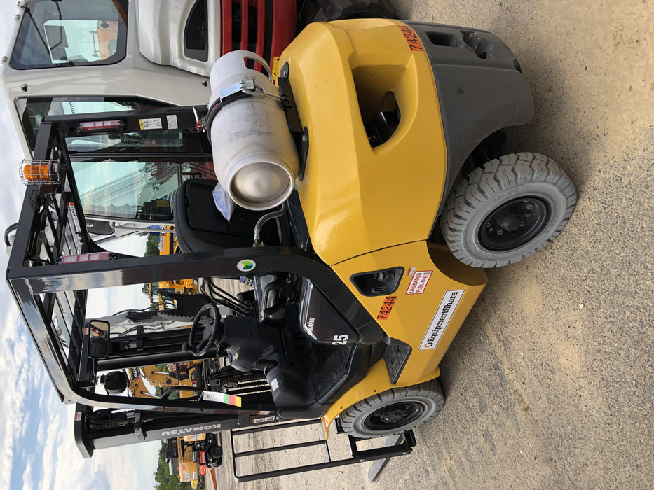 2020 KOMATSU FG25T-16