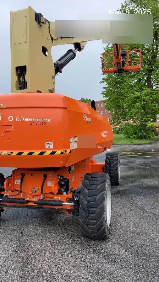 2022 JLG 860SJ