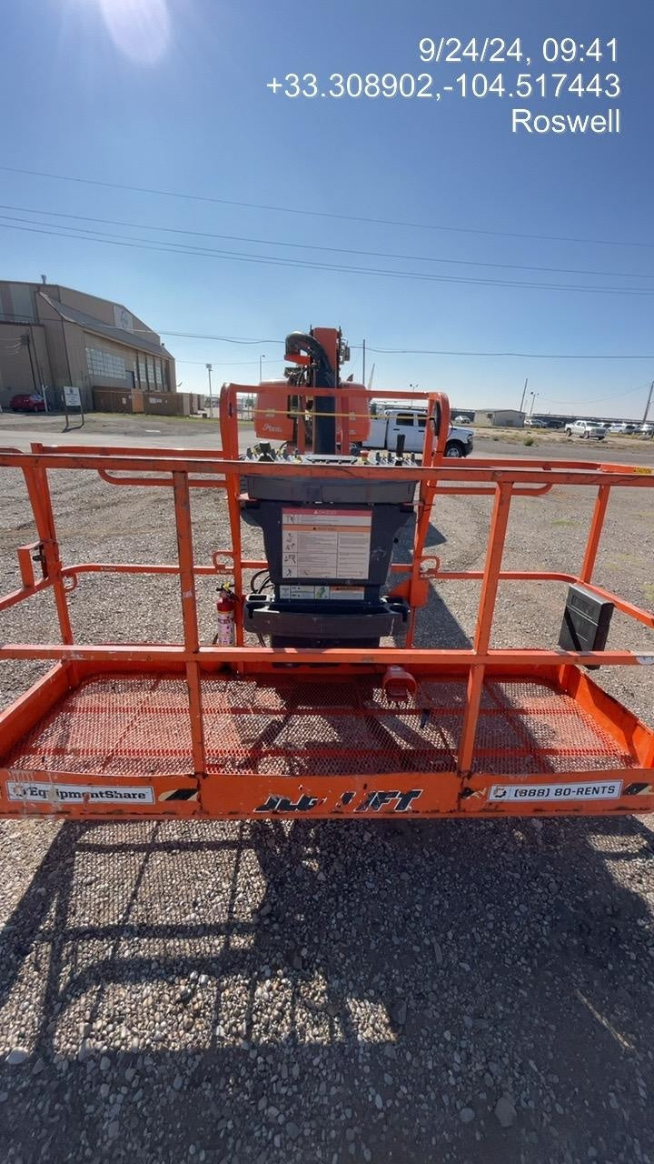 2021 JLG 660SJ