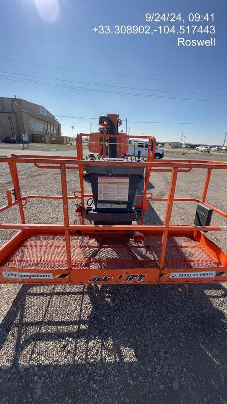 2021 JLG 660SJ