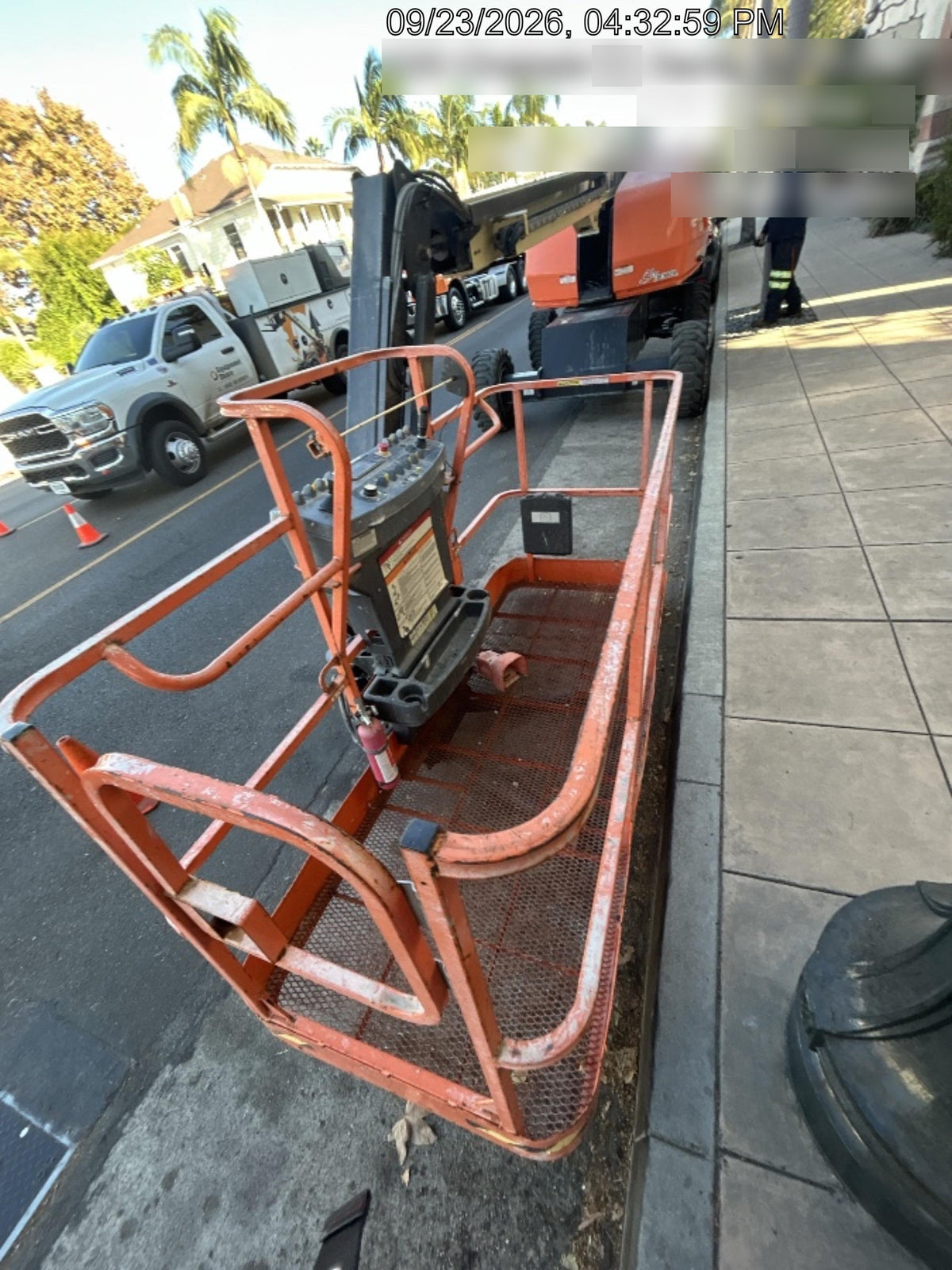 2024 JLG 460SJ