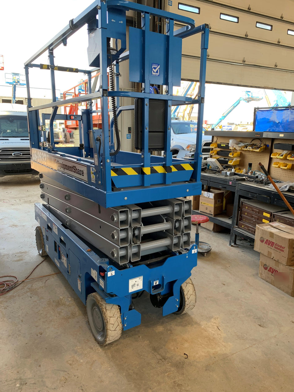 2022 GENIE GS-2632