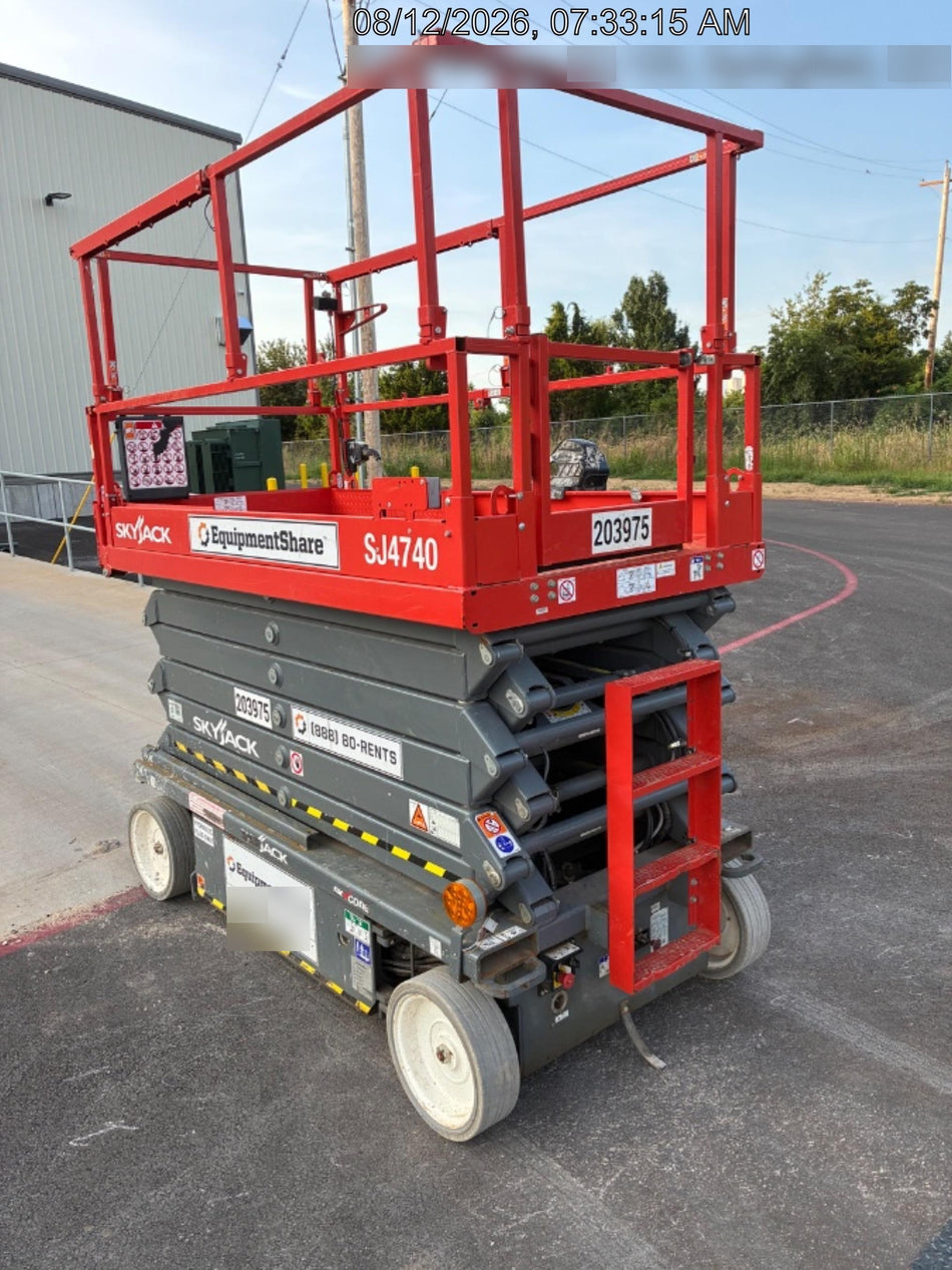 2022 SKYJACK SJ4740
