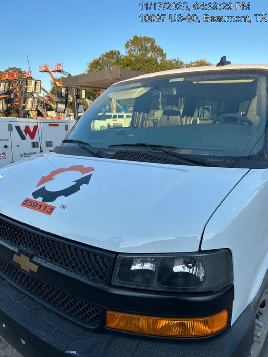 2025 CHEVROLET Express Van - Rental