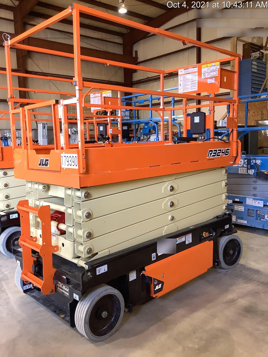 2021 JLG R3246