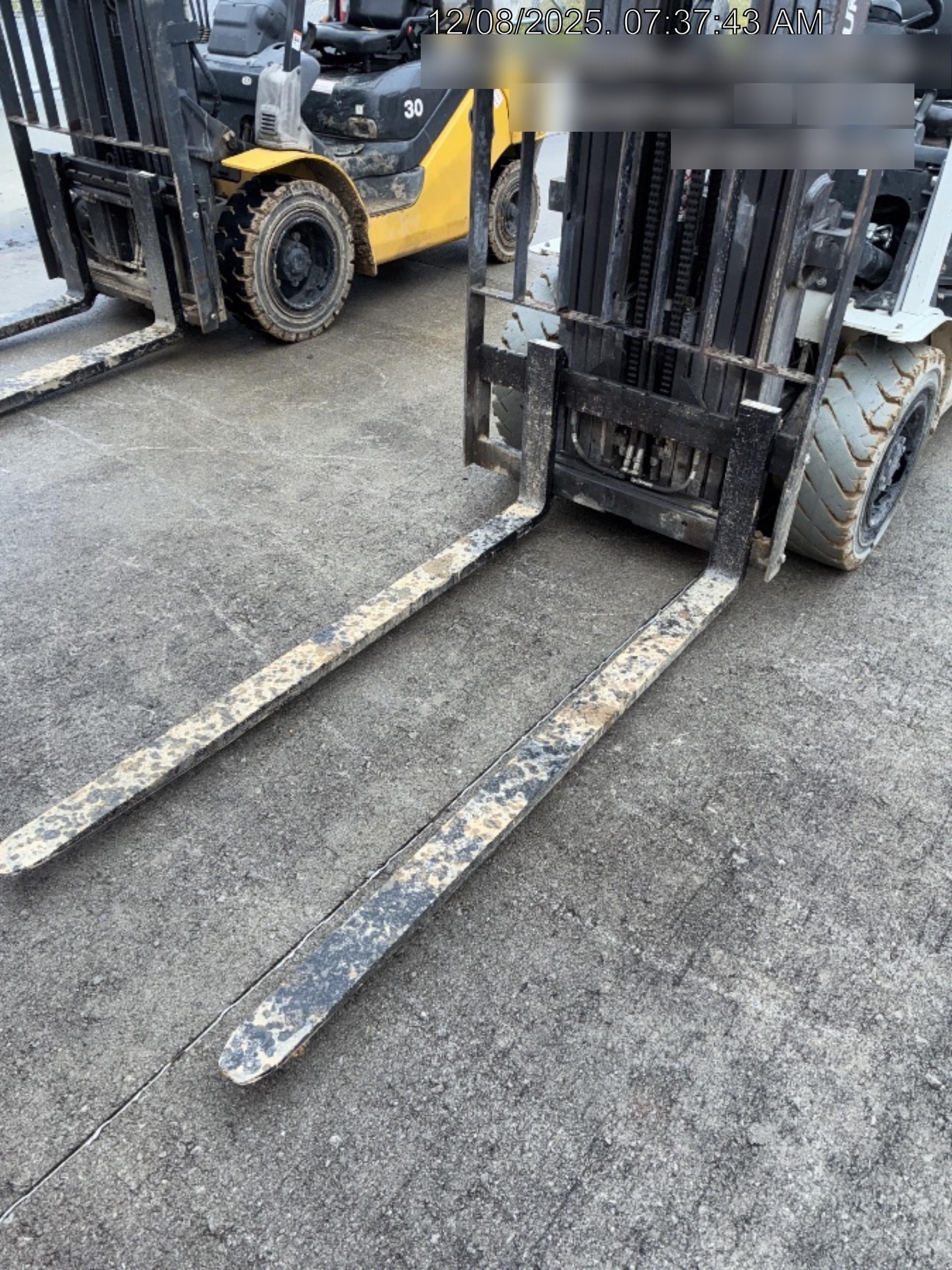 2022 UNICARRIER MUG1F2A30DV QUAD
