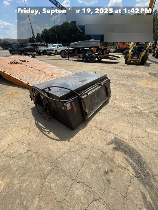 2021 PALADIN Sweepster SB72