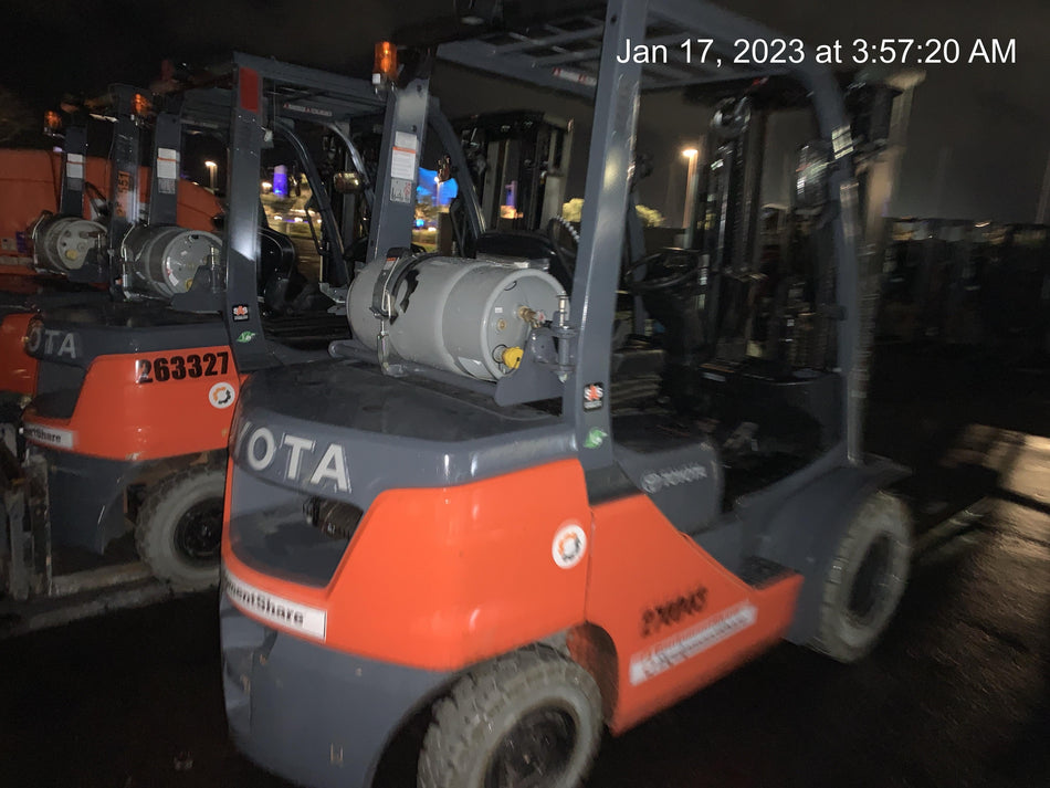 2022 TOYOTA 50-8FGU25