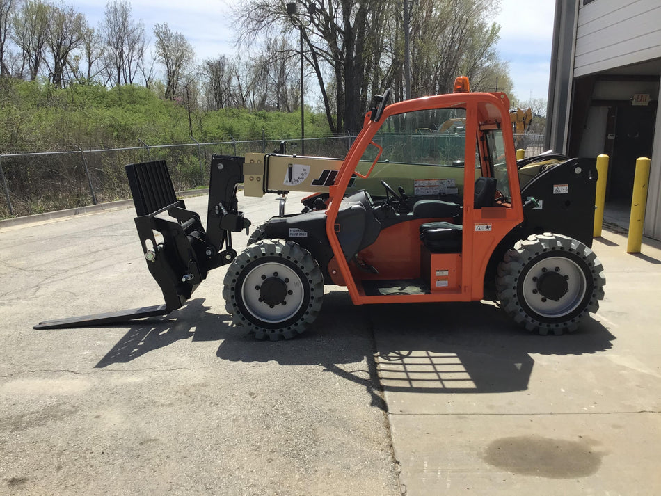 2019 JLG G5-18A