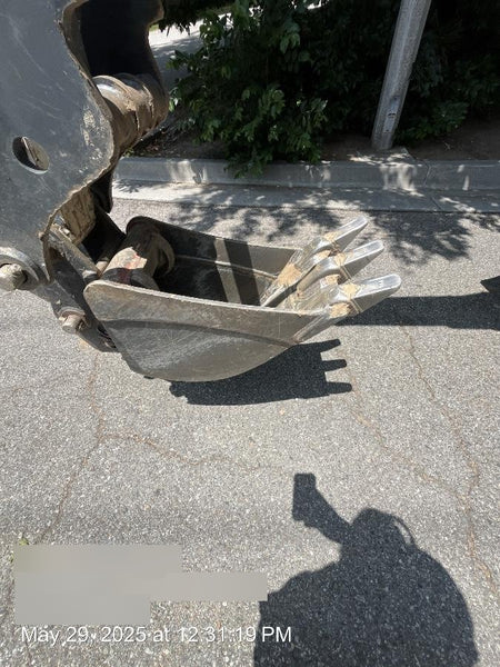 2023 SOLESBEE 12" Bucket - Solesbee