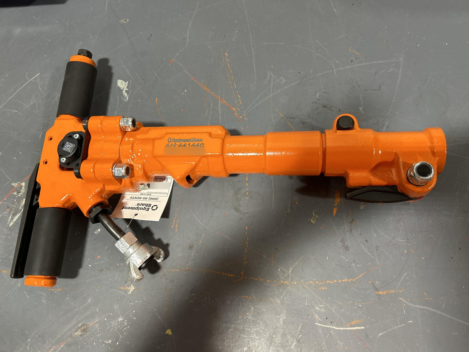 2024 MICHIGAN PNEUMATIC ES-TPB30-1-TRACKER