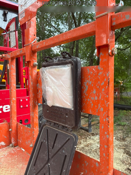 2022 JLG ES3246