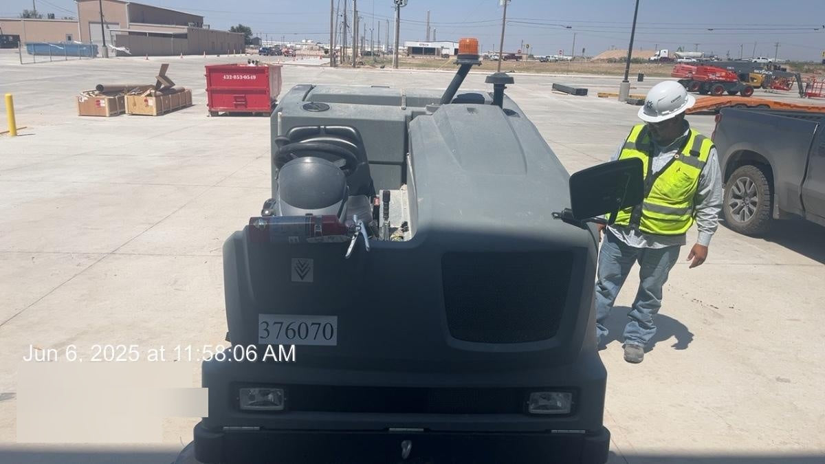 2024 KARCHER B 300 R