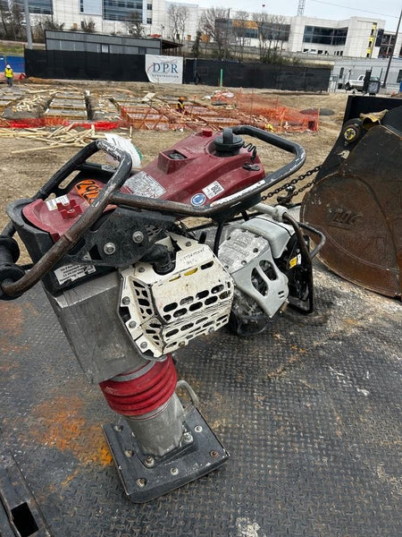 2023 DYNAPAC DR7X