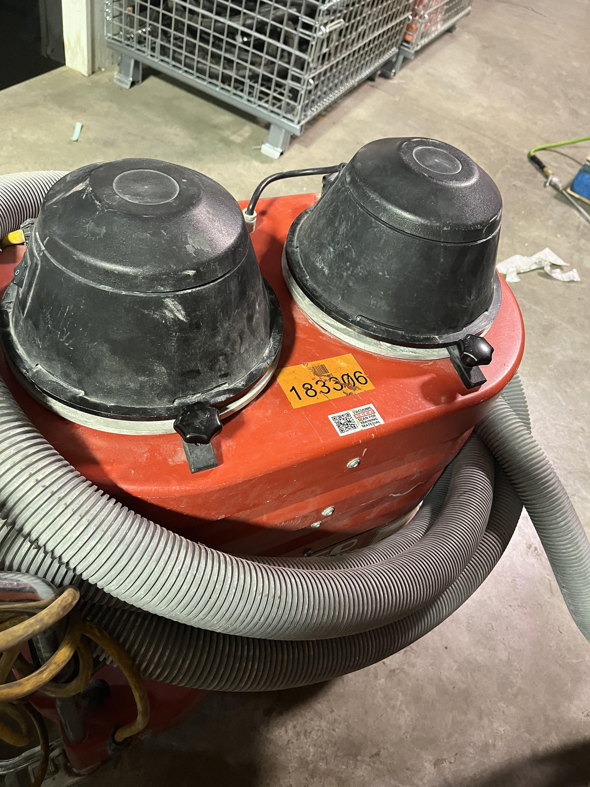 2021 EDCO VAC-200