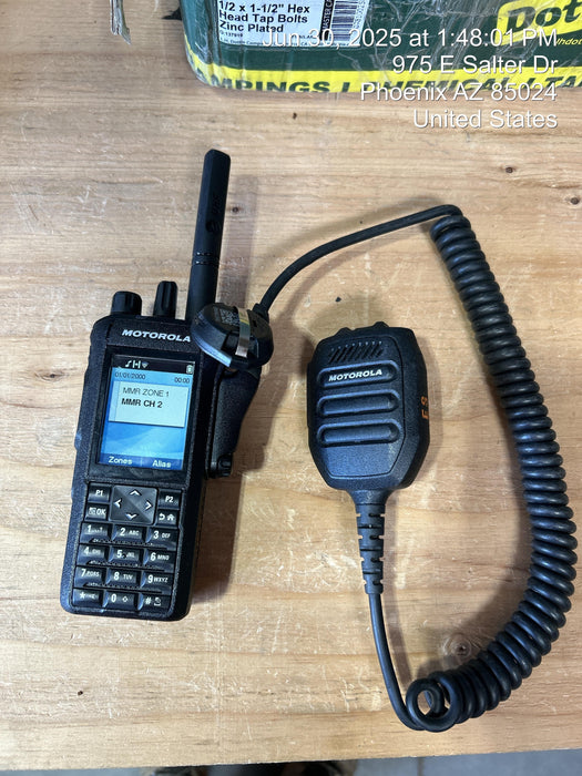 2023 MOTOROLA R7 DISPLAY