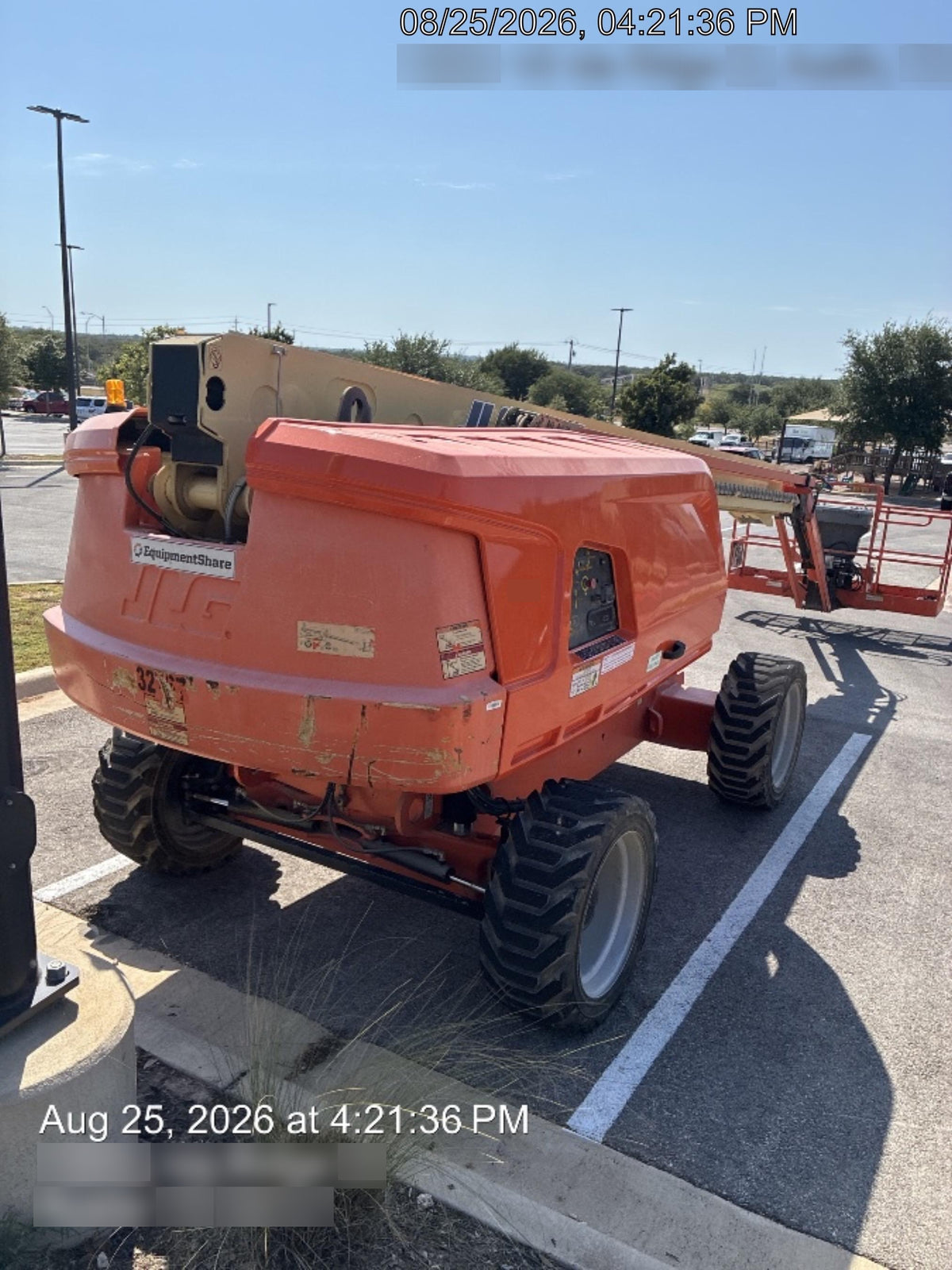 2019 JLG 660SJ