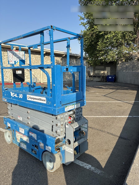 2020 Genie GS-1930 Solid Non Marking Tires, Beacon, Folding rails with half height swing gate, 800W Inverter