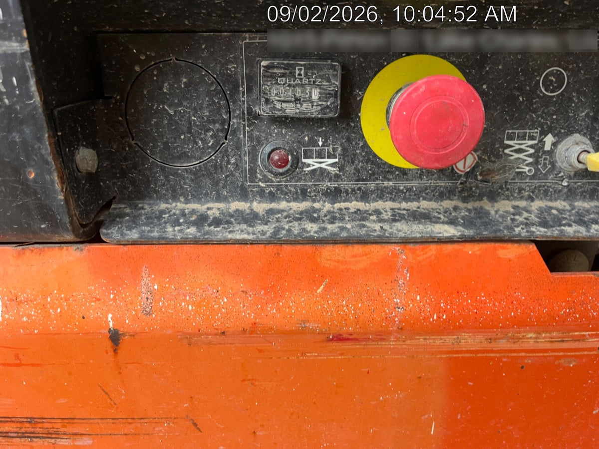 2021 JLG ES1932