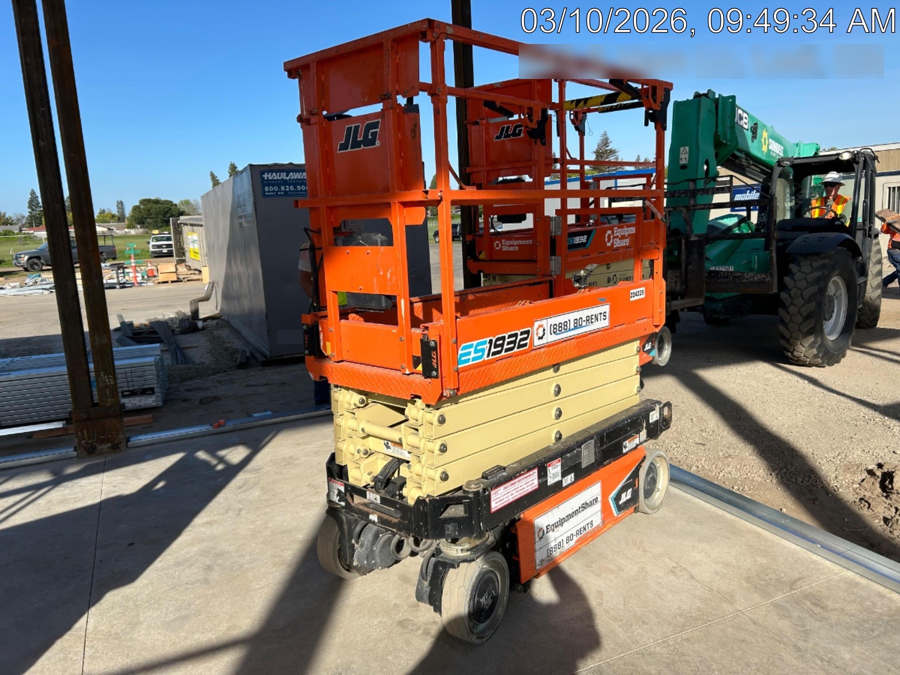 2022 JLG ES1932