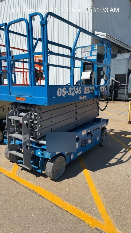 2021 GENIE GS-3246