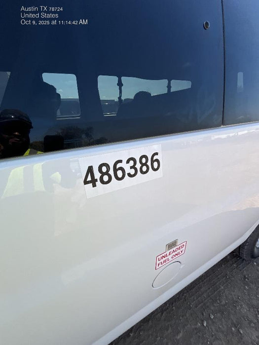 2025 CHEVROLET Express Van - Rental