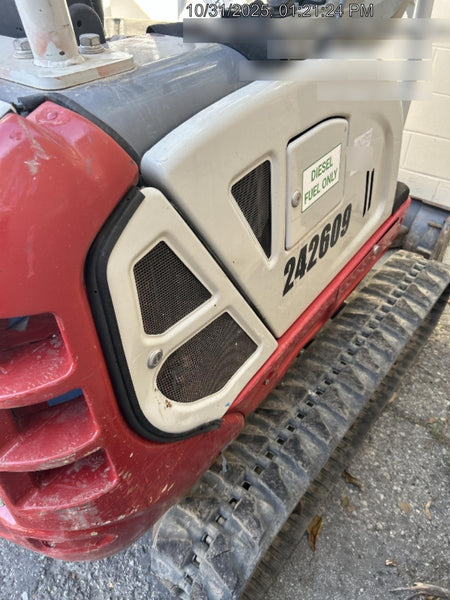 2021 TAKEUCHI TB216R