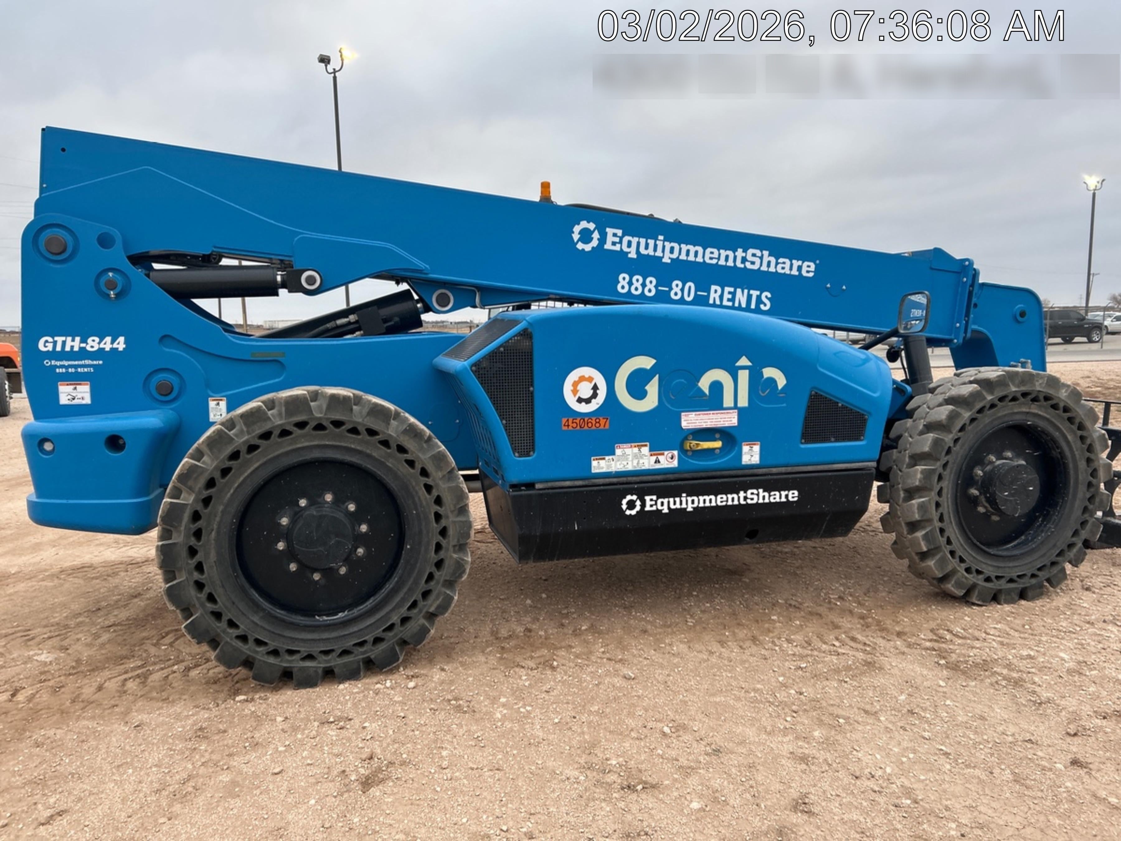 2024 GENIE GTH-844