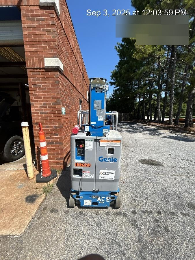 2020 GENIE GR-20