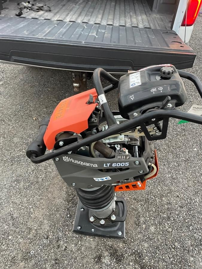 2024 HUSQVARNA LT6005