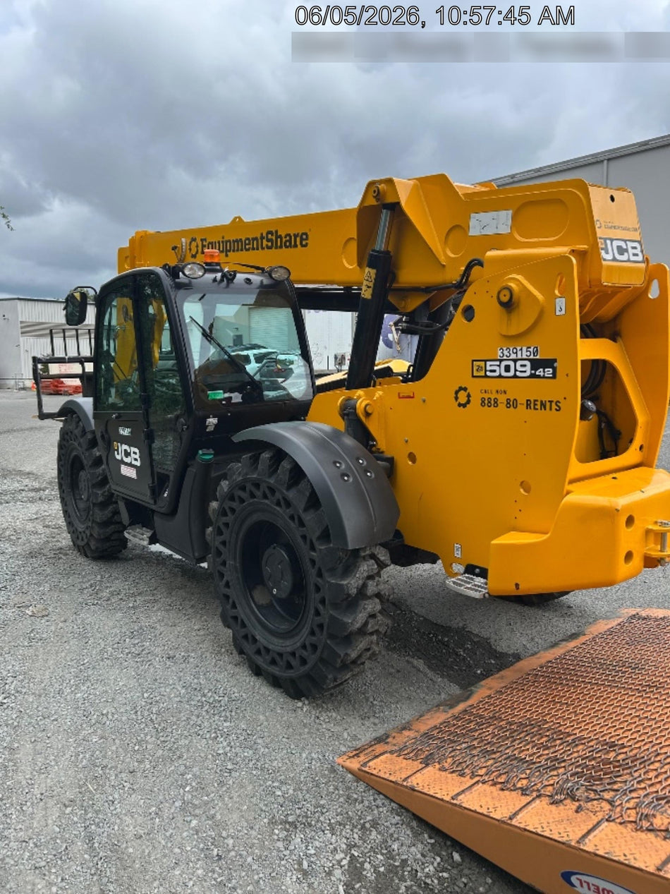 2023 JCB 509-42