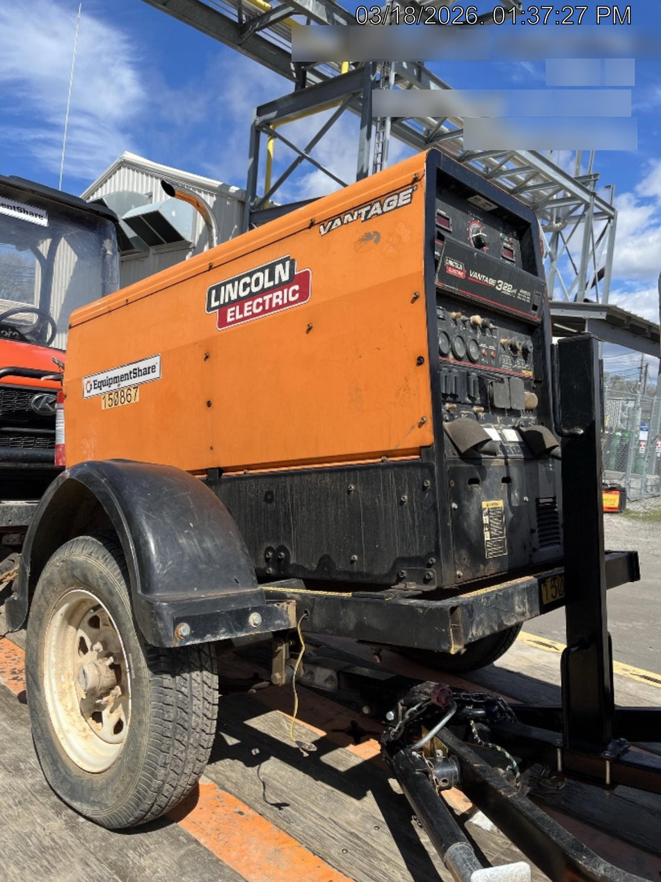 2021 Lincoln Electric Vantage 322 Vantage 322 Ready Pak 3 w/ Telematics & Decals, ORANGE (includes trailer, cable rack, fender light kit)