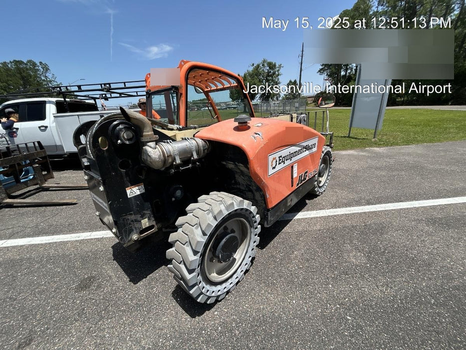 2020 JLG G5-18A Canopy, NM Solid Tires, Beacon w/48" Carriage, 48" Pallet Forks