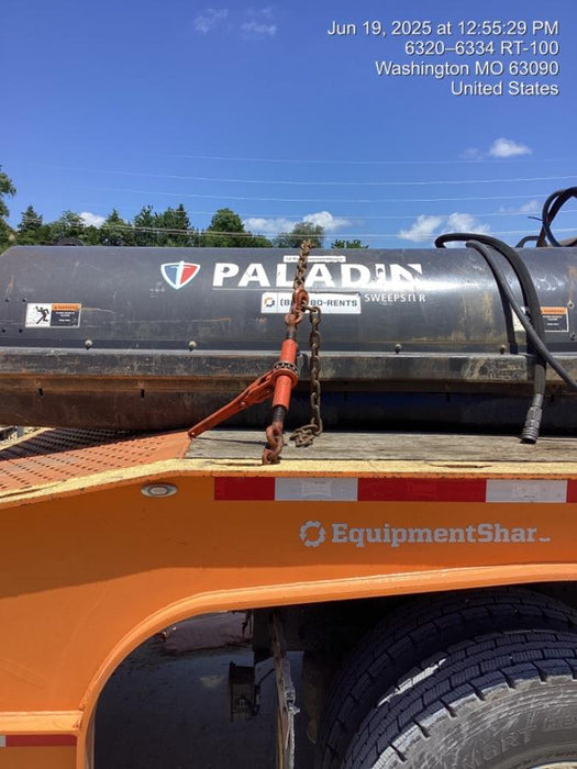 2021 PALADIN Sweepster SB72