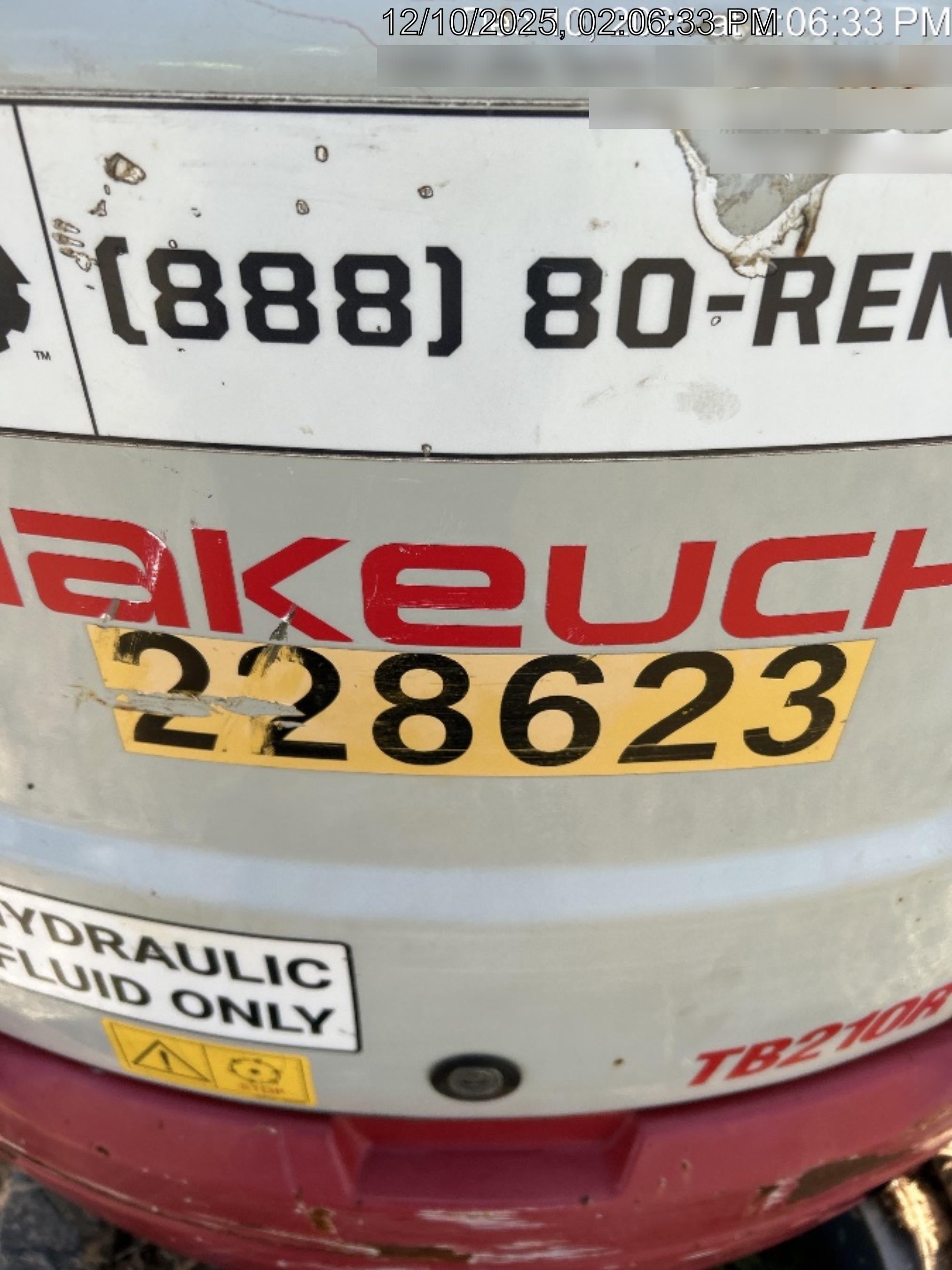 2022 TAKEUCHI TB210R