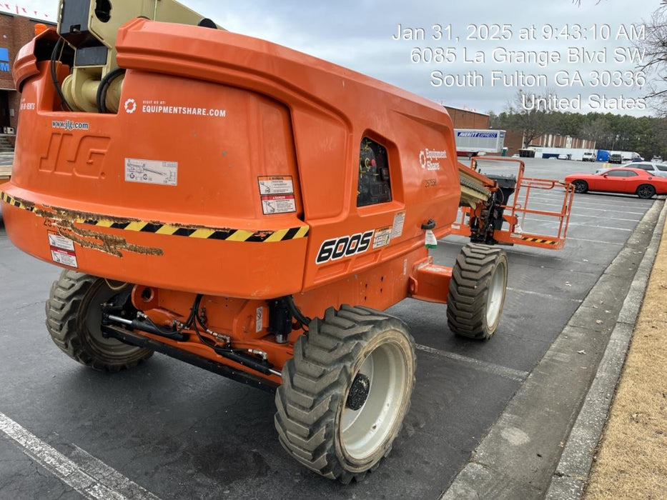 2022 JLG 600S
