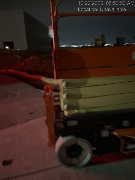 2022 JLG ES2632