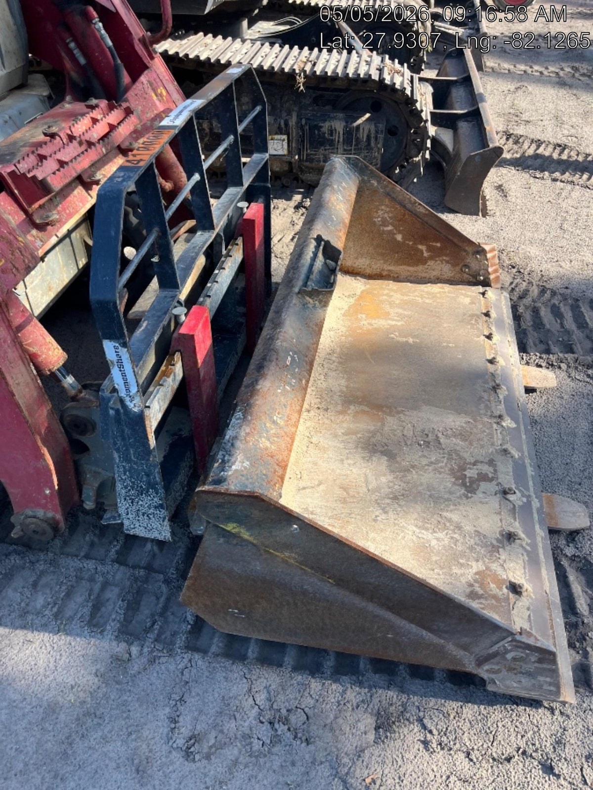 2024 ARROW MATERIAL HANDLING 24" Pallet Fork Frame