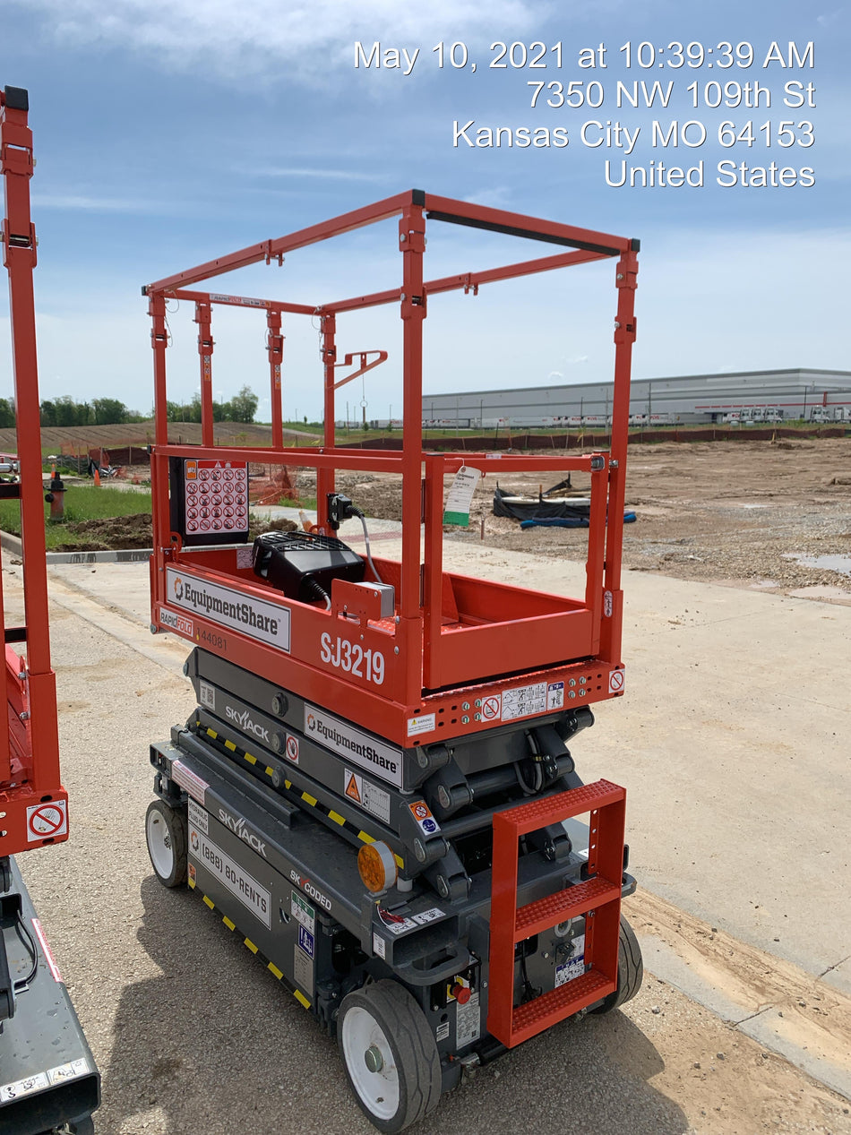 2021 SKYJACK SJ3219