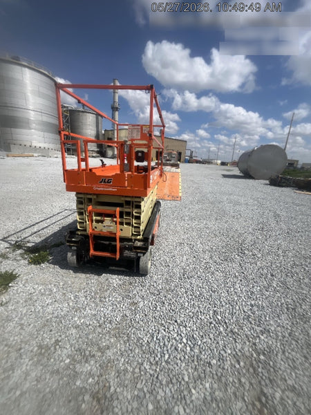 2023 JLG ES3246