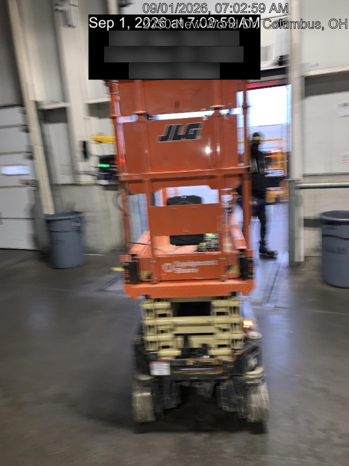 2022 JLG ES1932