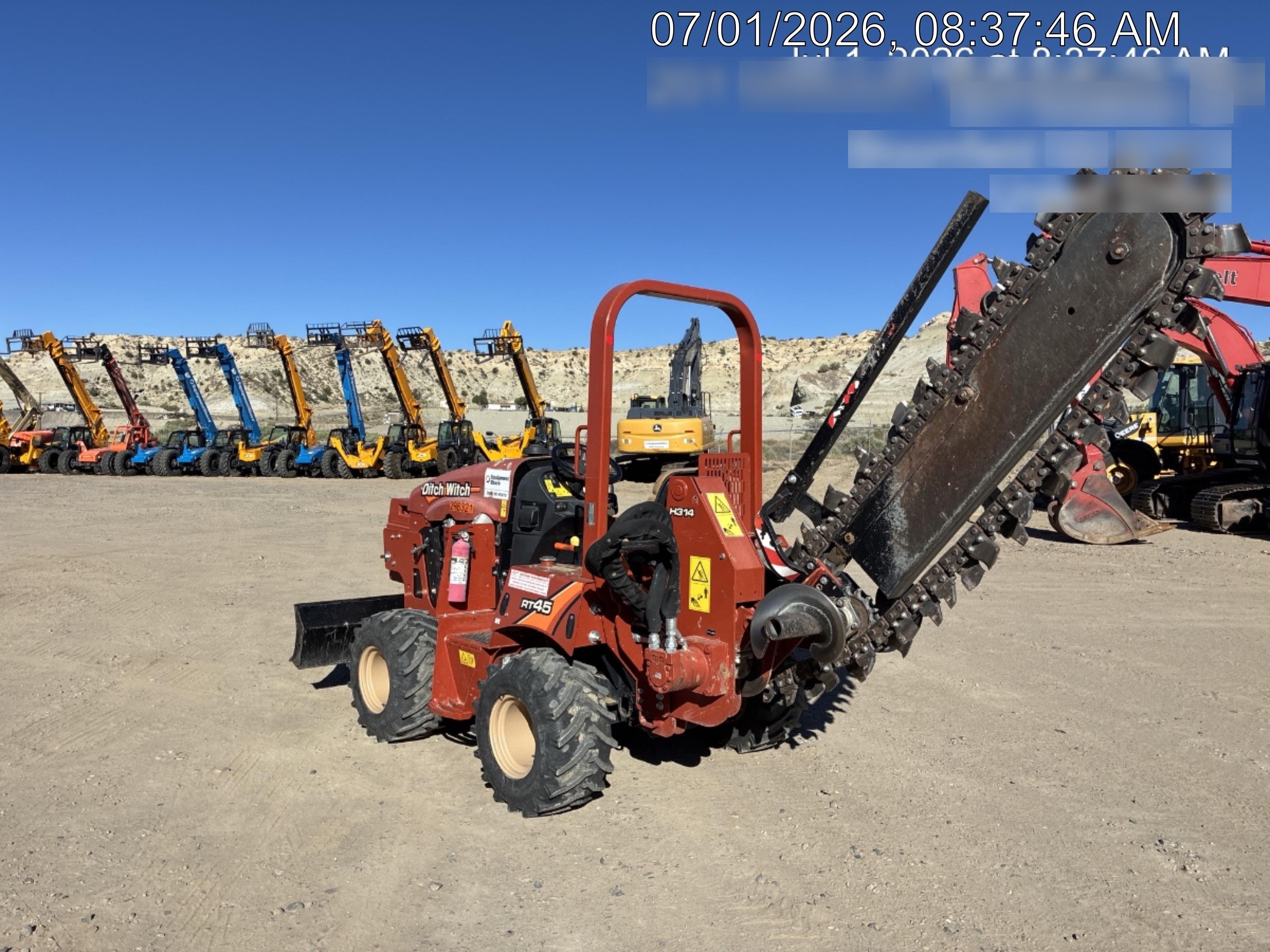2023 DITCH WITCH RT45A