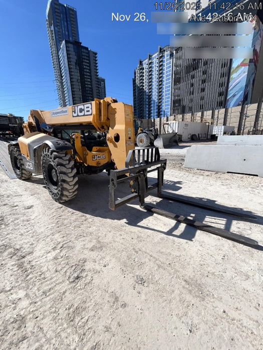 2019 JCB 509-42 74 HP w/Open ROPS, Beacon, Aux Hydraulics, LED Work lights, Solid Tires w/66" Carriage/60" Forks