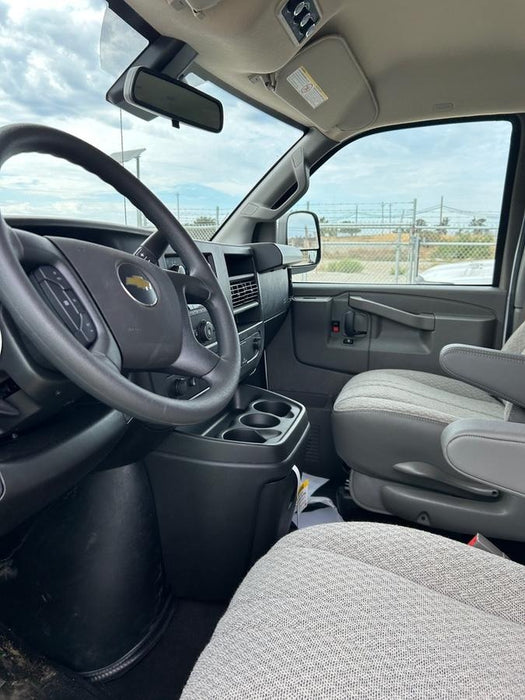 2025 CHEVROLET Express Van - Rental