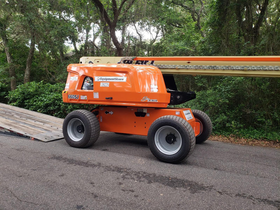 2021 JLG 660SJ